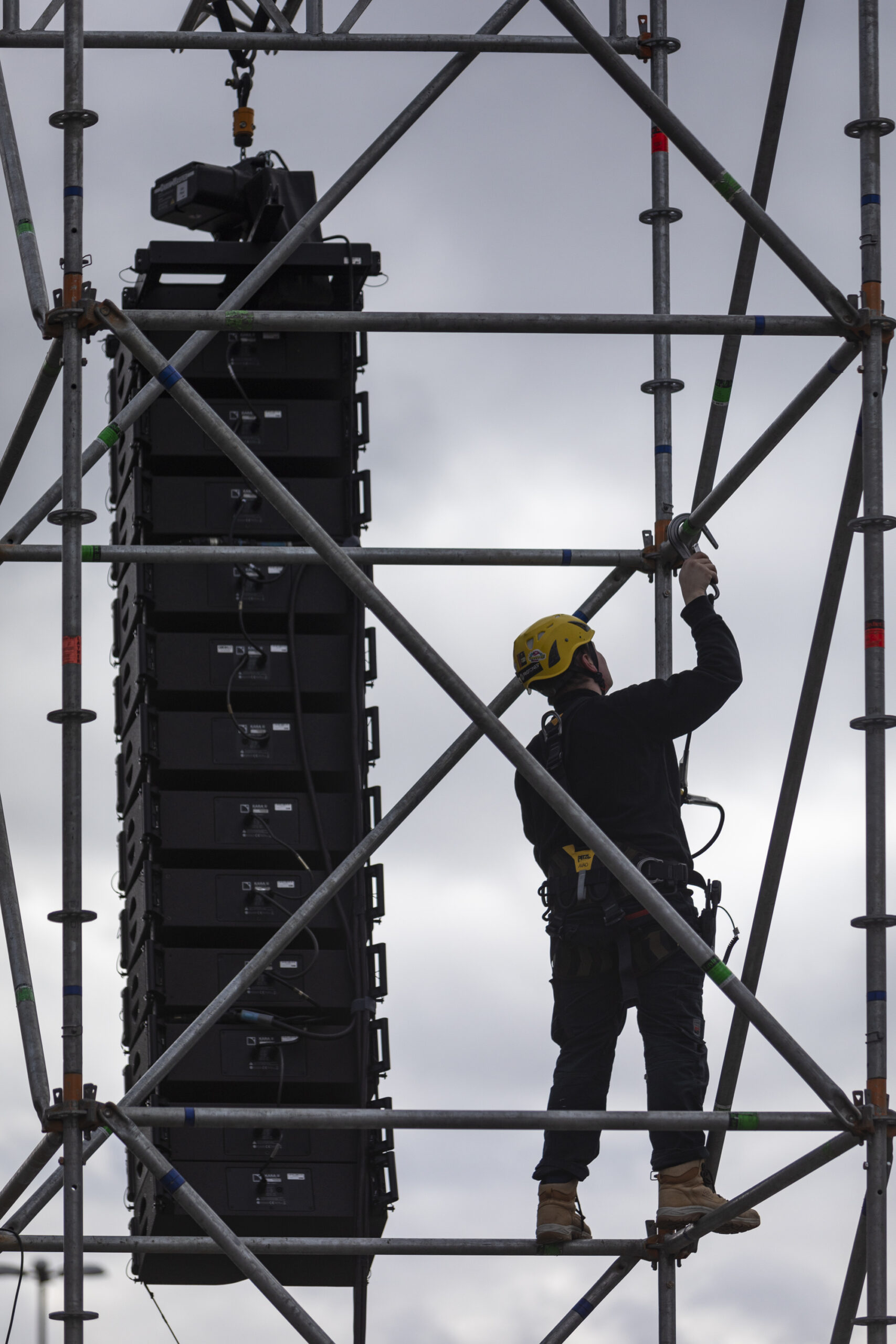 Protones Techniker baut Delayturm bei Demo gegen Rechts Hamburg